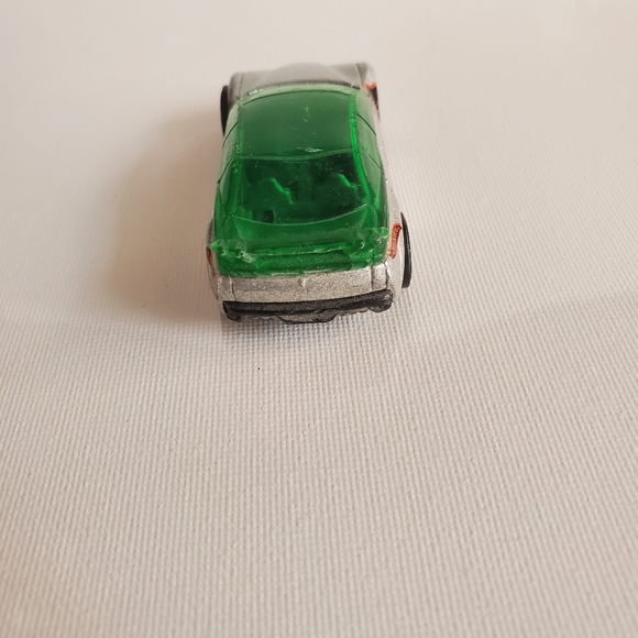 Vintage 1998 "Pontiac Rageous" Hot Wheel - Picture 4 of 7